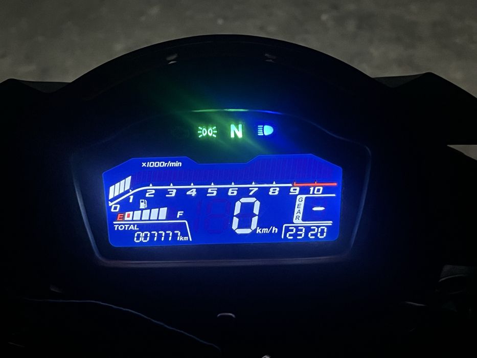 Продам мустанг фуртуна 200