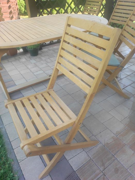 Zestaw ogrodowy  -drewniany  stół + 6 krzeseł