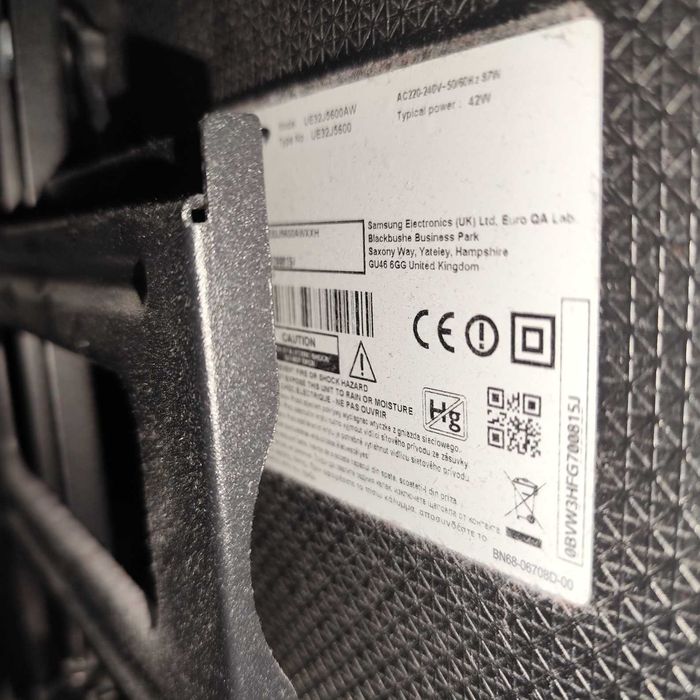 Telewizor Samsung UE32J5600AW 32 cale Smart TV Full HD LED