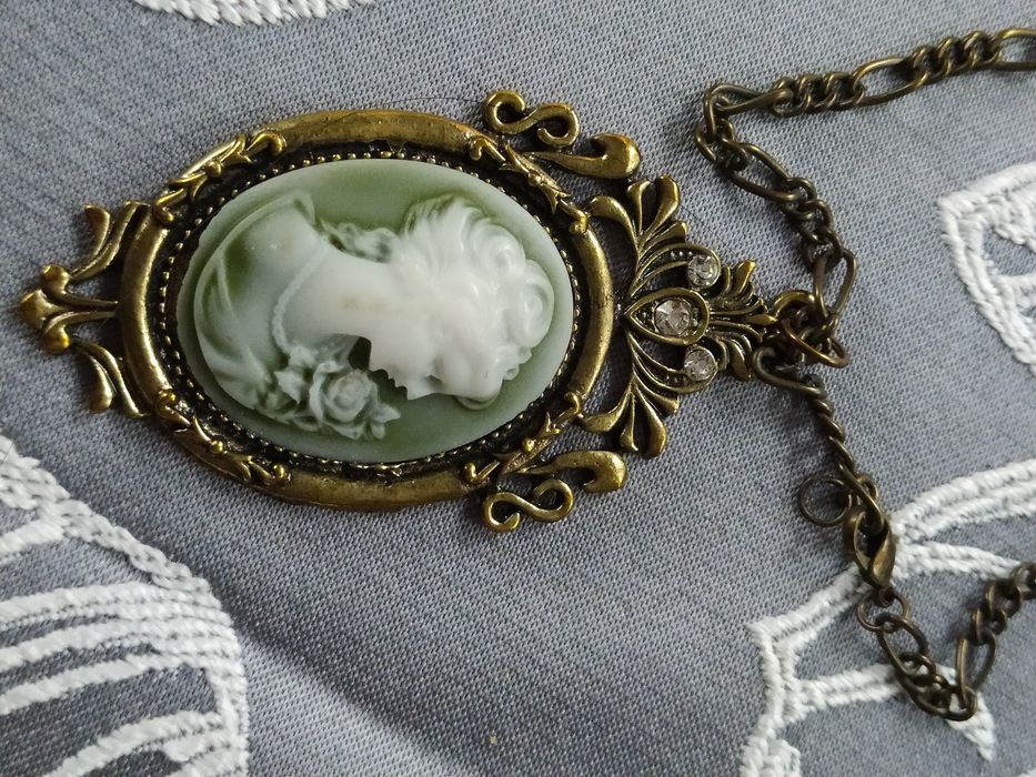 Duży naszyjnik Kamea vintage