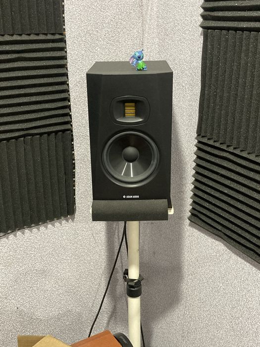 Студійні монітори adam t7v + стійки і кабелі у подарунок