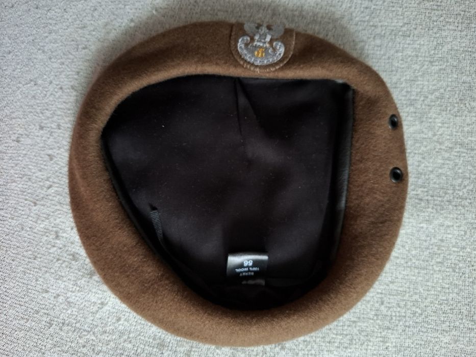 Beret Oliwkowy WOT rozmiar 56.