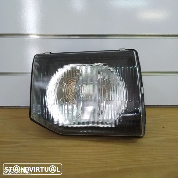 Farol Mitsubishi Pajero modelo: 1991 até 1996 novo