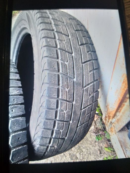 Зимові шини 225/65 R17 Yokohama 4 шт