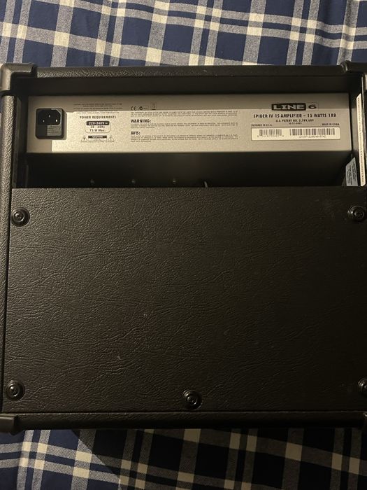 Line 6 Spider Amplificador