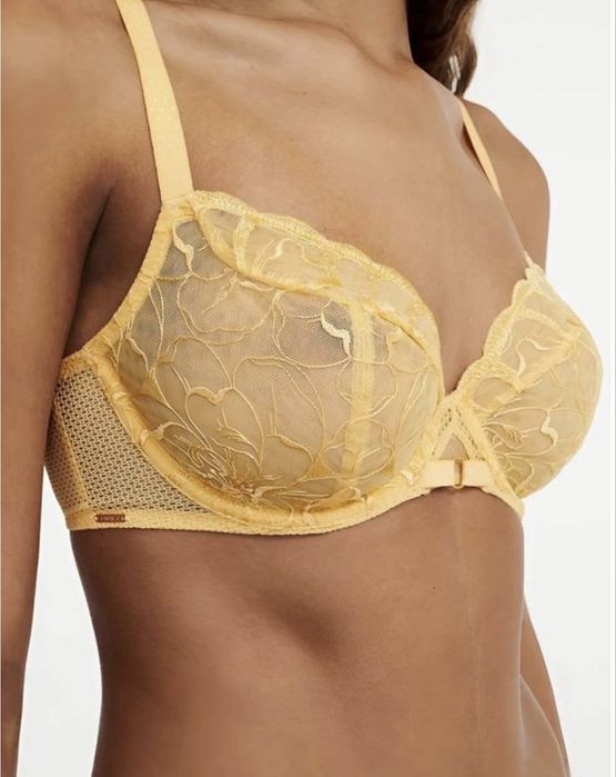 Бюстгалтер новий з біркою Chantelle 70E