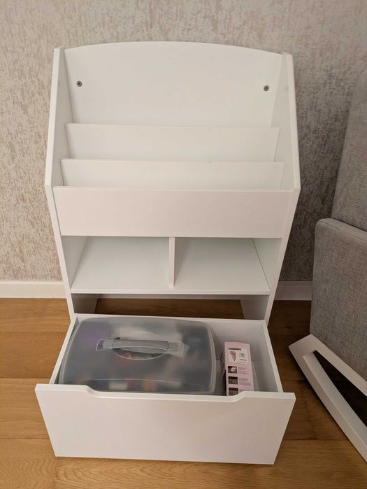 Narrow Bookcase / Shelf with White Drawer64751978773635121
