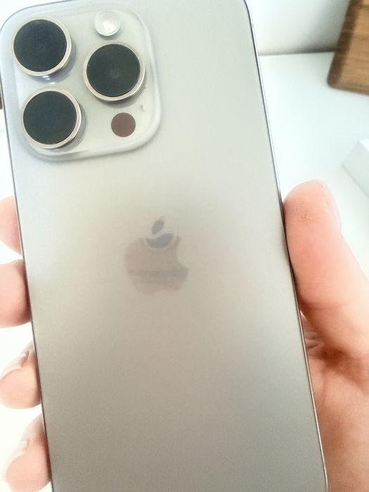 Iphone 15 pro  256 Gb