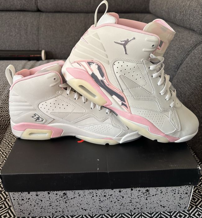 Nike Wmns Jordan Mvp.