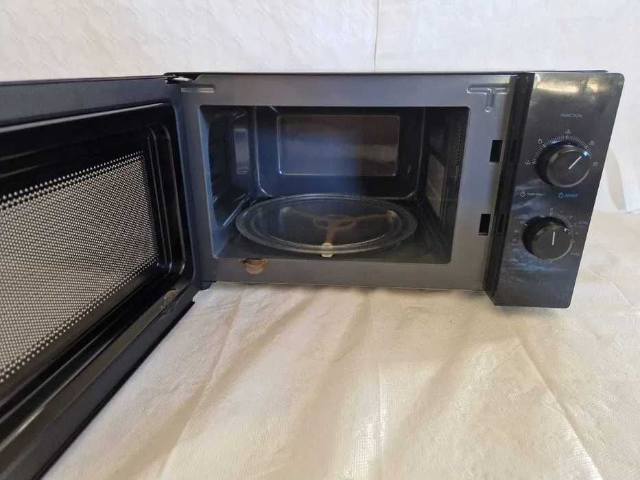 Mikrofala Toshiba MW2-MM2OP(BK