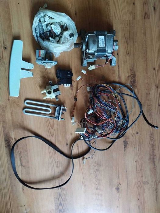 Двигун до Ariston AVTF 109 та інше