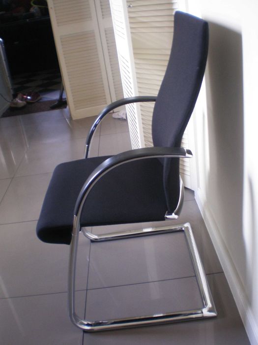 krzesło konferencyjne fotel ahrend