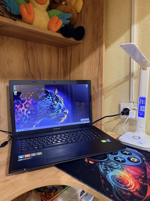 Ноутбук потужний 17дюймів Lenovo  intel і5+16 ddr +ssd 256+Nvidia 2 gb