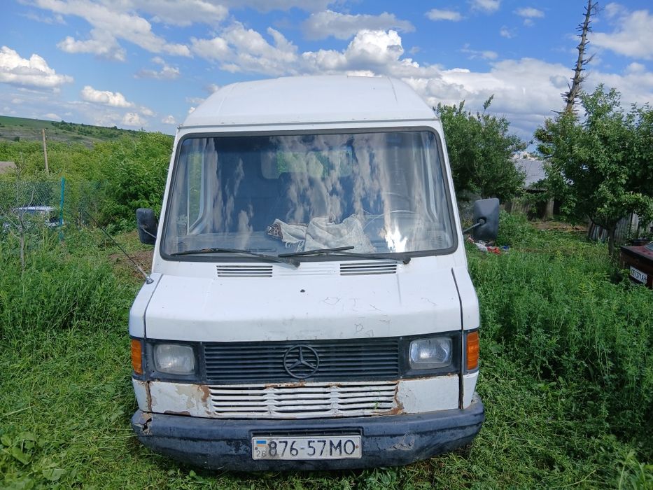 Мерседес 310 находу