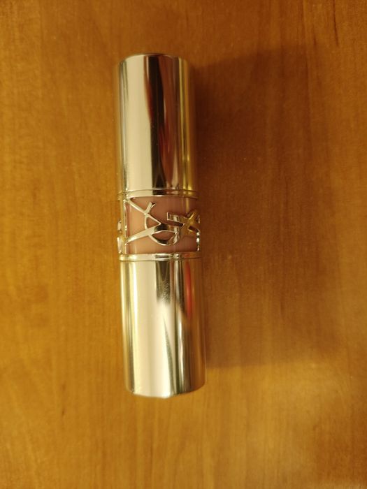 Yves Saint Laurent Loveshine 212 Deep ruby
