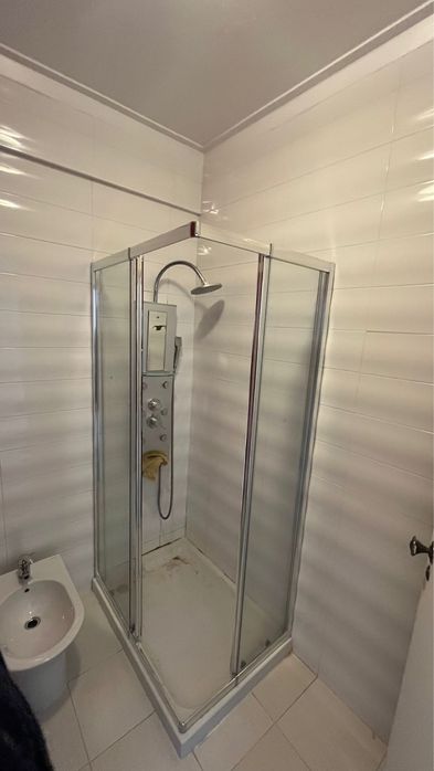Reparações em geral de obras e outros