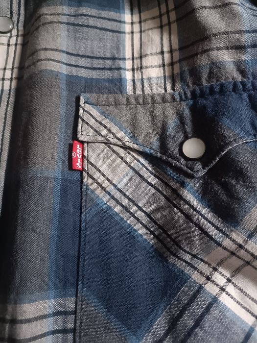 Vendo camisa azul xadrez Levi's tamanho XL