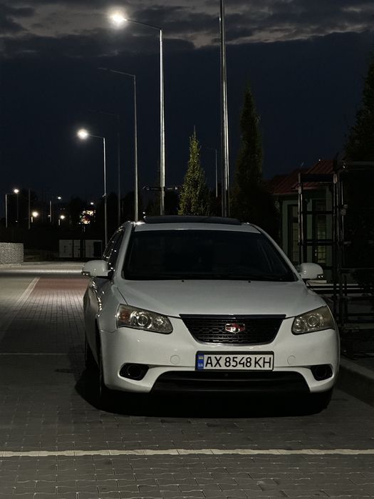 Срочно  Geely Emgrand 7