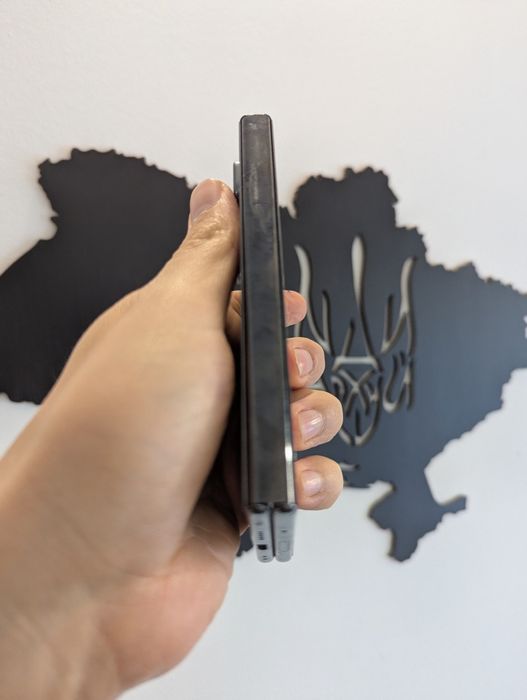 Pixel Fold 512gb. Як Новий, півроку користування