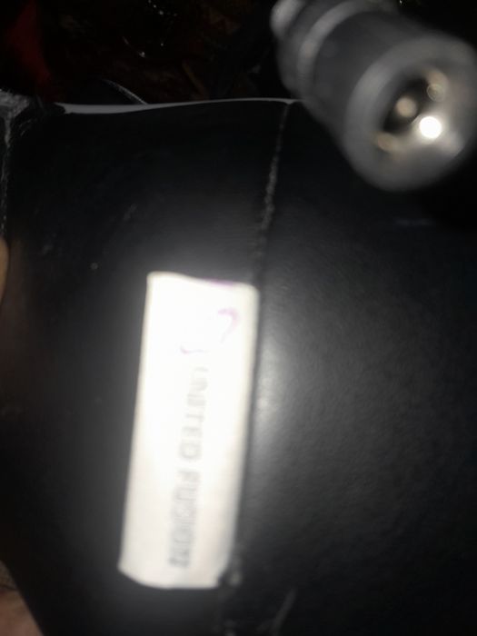Cinta de massagem lombar c/ aquecimento 20€