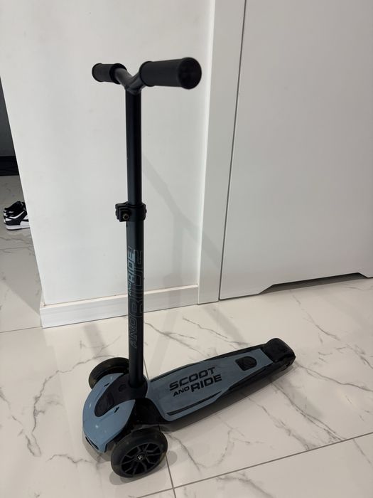 Scoot and ride Highwaykick 5 LED hulajnoga