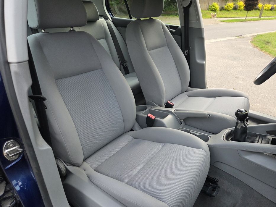 Vw Golf V * 1.6 Benzyna* bez rdzy