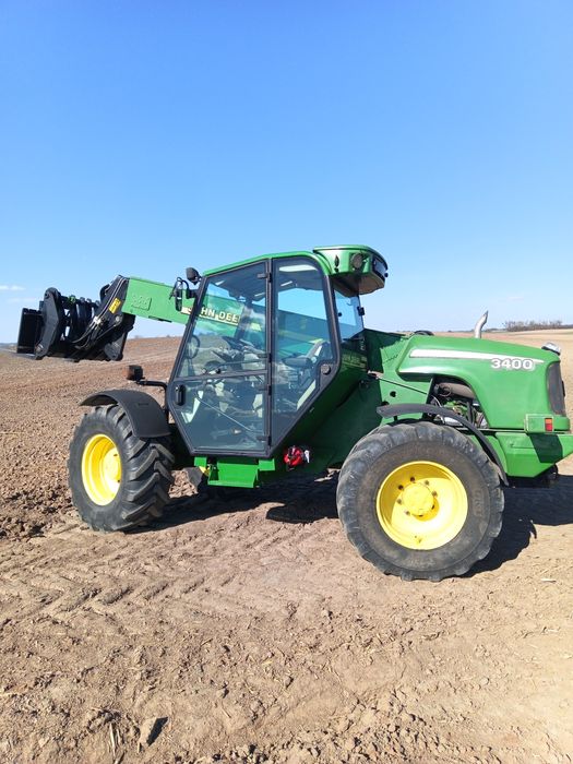 Ładowarka teleskopowa John Deere 3400