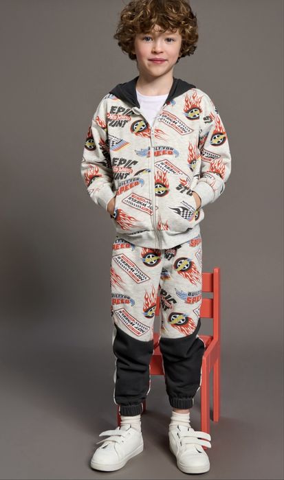 Спортивний костюм 134 ріст костюм сірий спортивнийHot Wheels