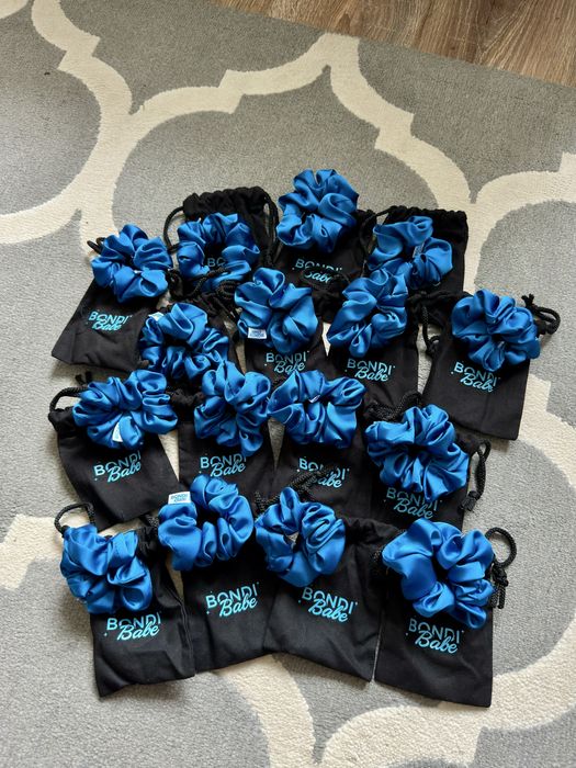 Nowe gumki do włosów scrunchies Bondi Babe