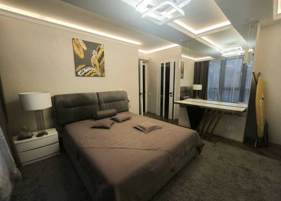 2х ком. стильная, уютная квартира в ЖК Граф на Азарова у самого моря.