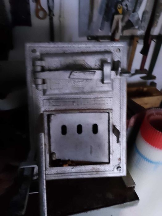 Sprzedam drzwiczki do pieca kaflowego