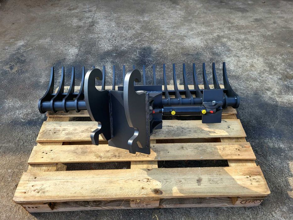 Grabie poziomowane hydraulicznie ukosowane do minikoparki 120cm