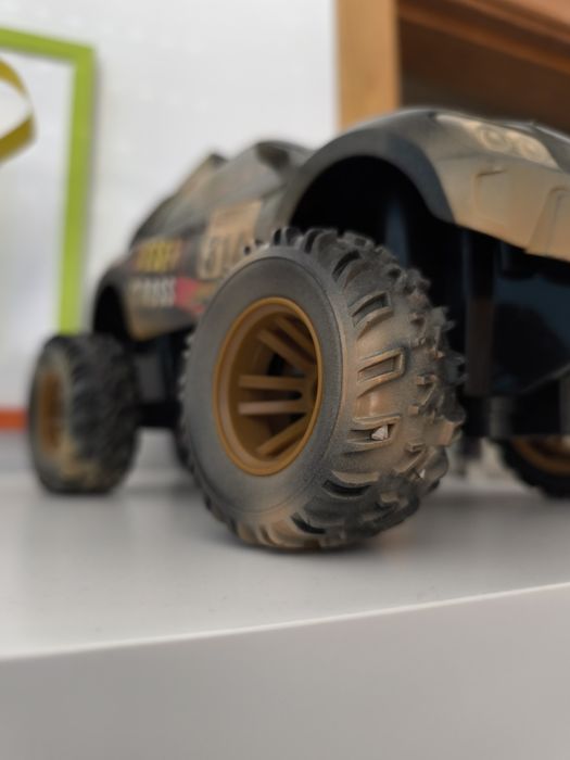 Carro telecomandado