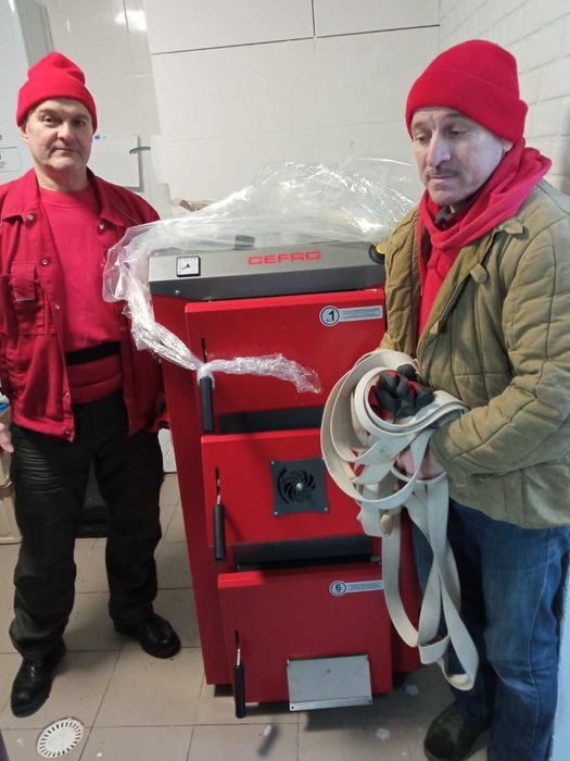 Услуги грузчиков Киев. Доставка твердотопливных котлов, бойлеров.