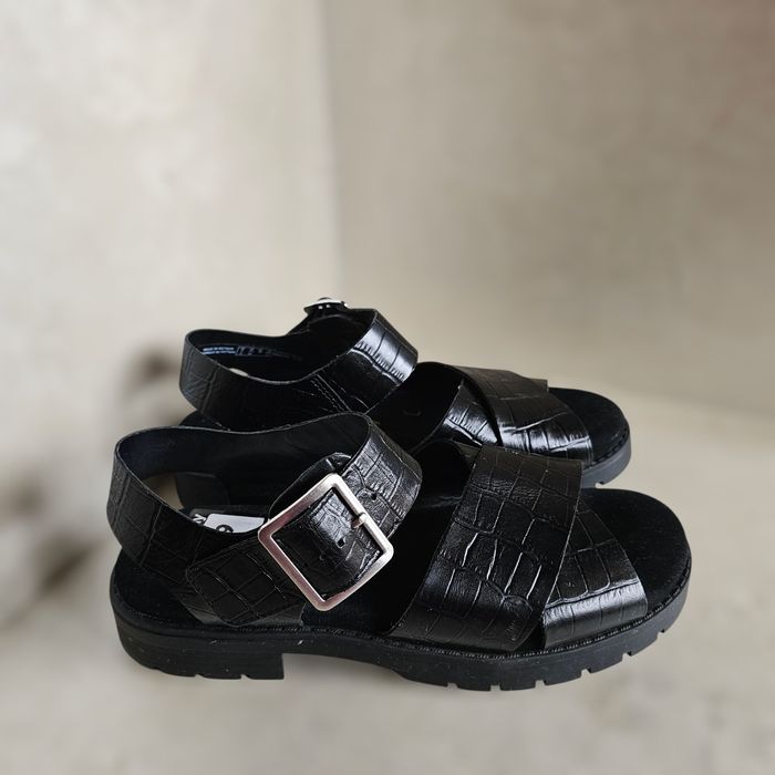 Жіночі нові  босоніжки сандалі "Clarks "
