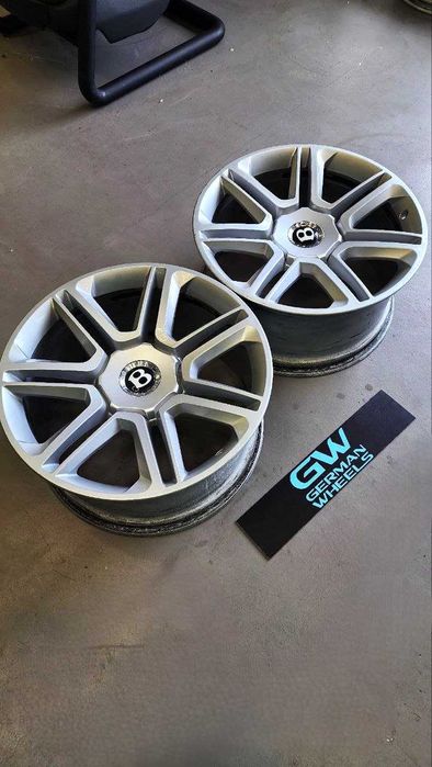 Оригінальні диски R21 Bentley Bentayga 5*130