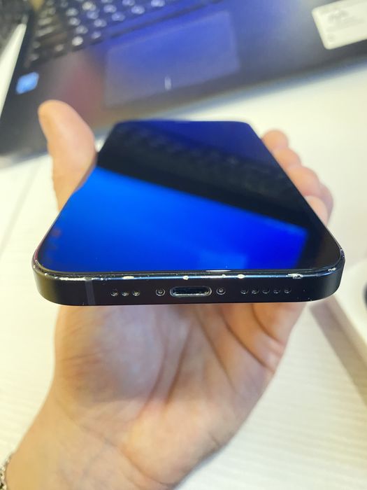 Продам iphone 12/64