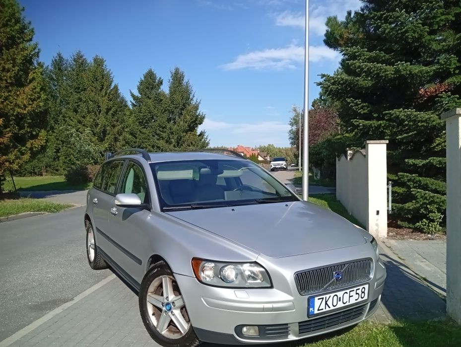 Volvo V50