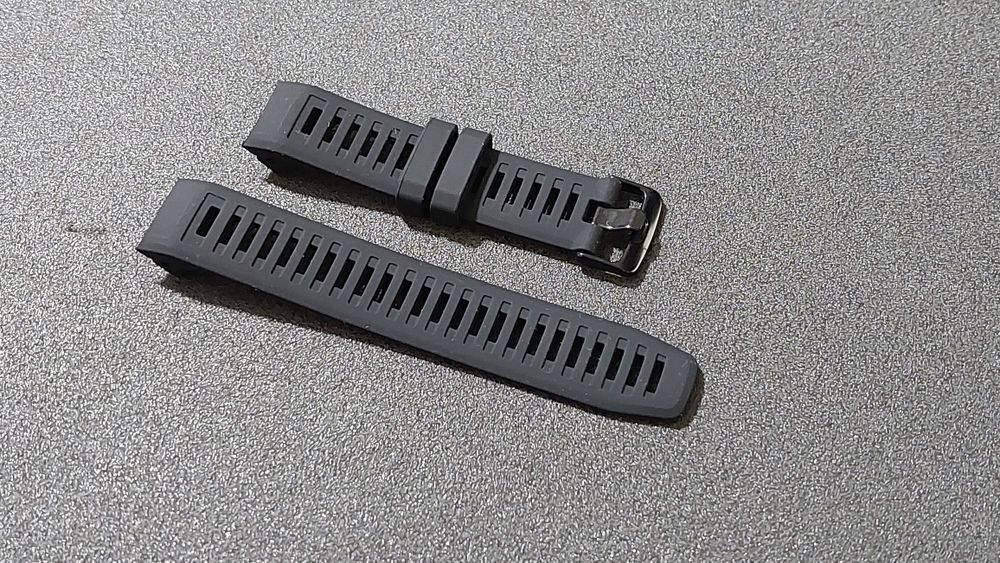 Bracelete em silicone para relógio. Medida 22