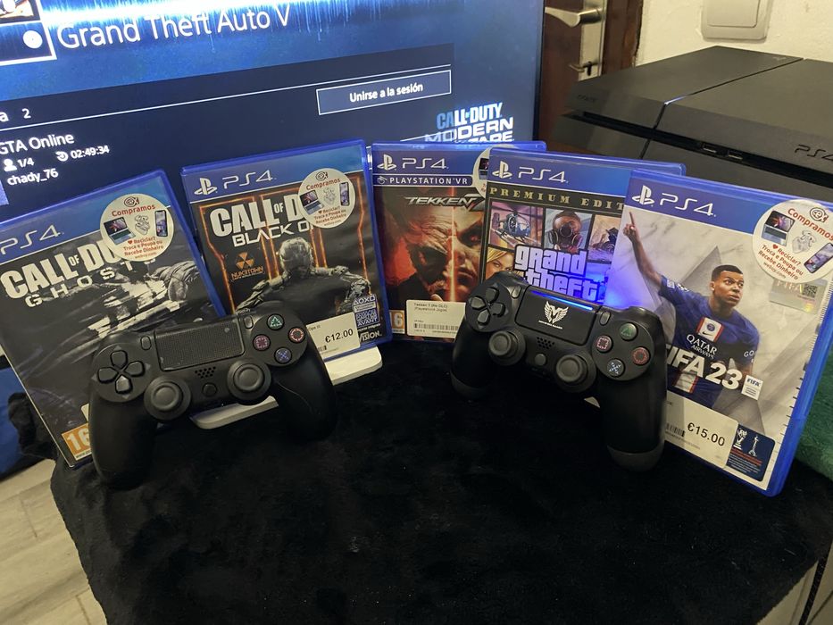 Ps4 Com ecrã, auscultadores e jogos