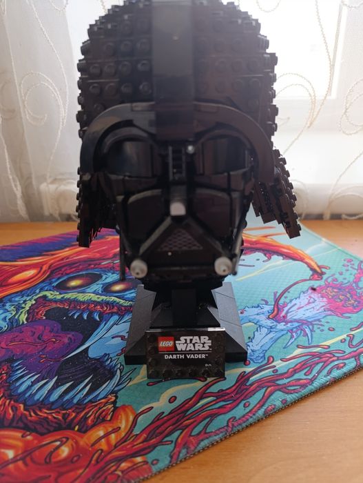 Голова Дарт Вейдера