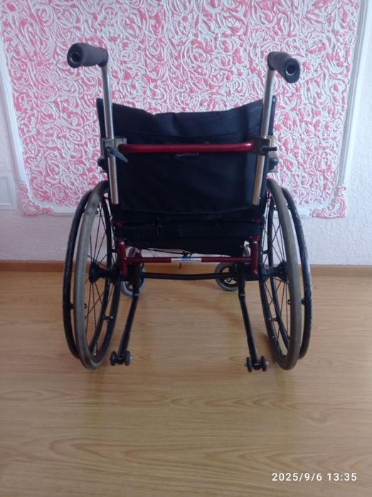 Інвалідний візок, крісло колісне, коляска активна