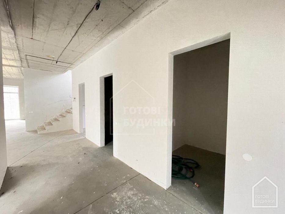 ‼️ Продаж сучасного котеджу в с.Плюти, 10 соток
