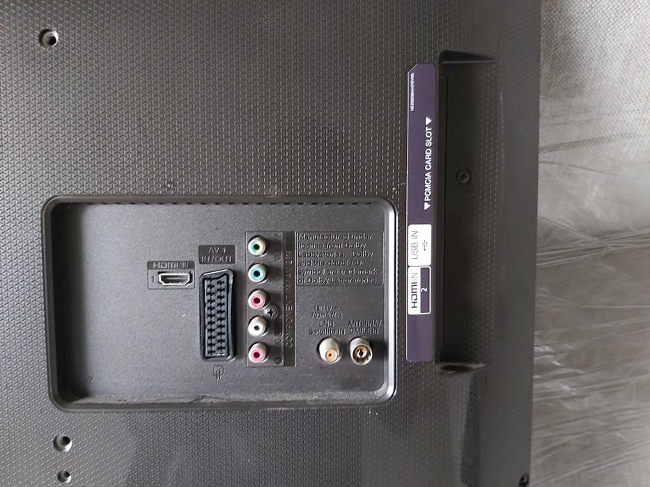 Telewizor LG 32' I Sharp 40"