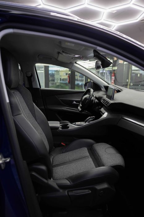 Peugeot 3008 EAT-8 Crossway