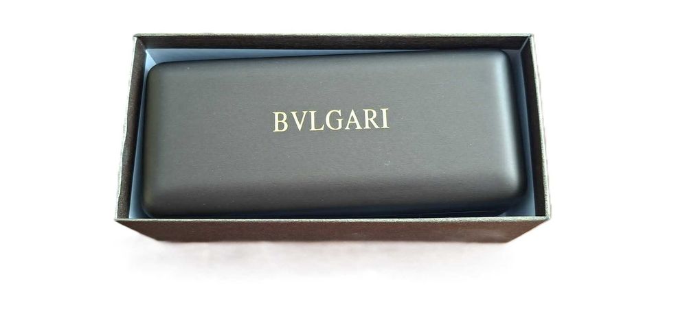 Okulary przeciwsłoneczne Bvlgari z pudełkiem