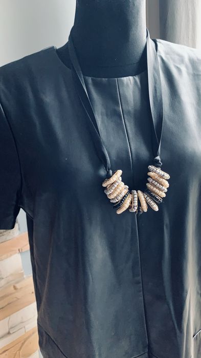 Sukienka czarna skórzana