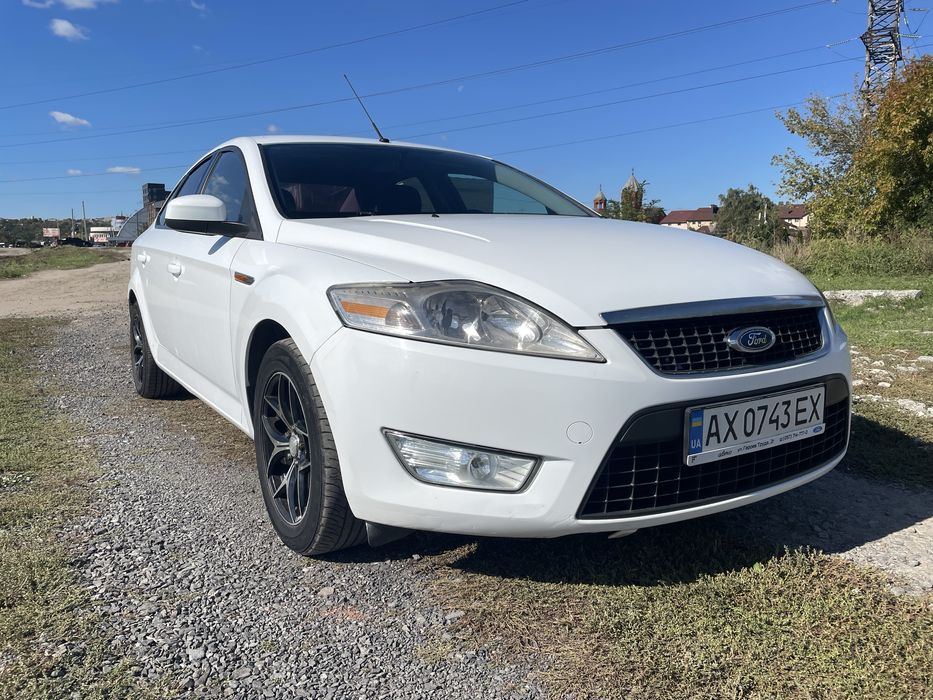 Ford Mondeo 4 2010 2.0 газ/бензин
