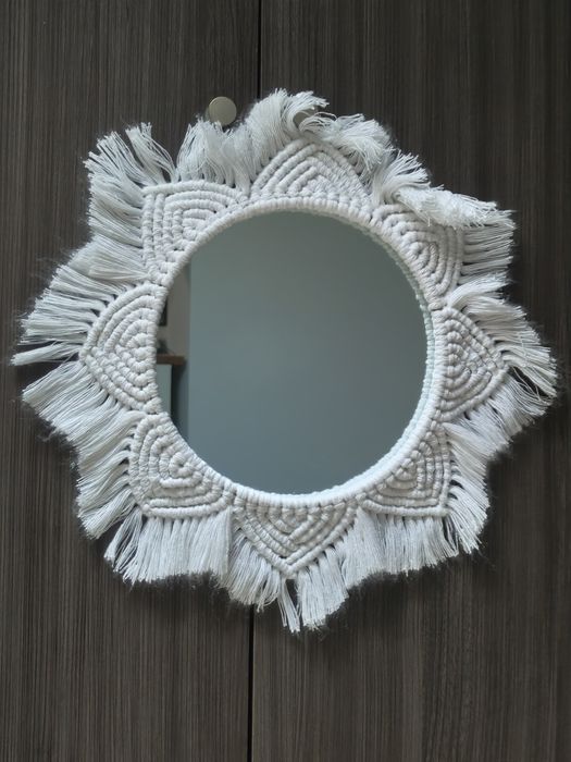 Espelho em macramé 25cm