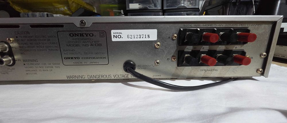 Amplificador ONKYO A-08    100% Funcional